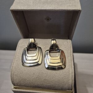 Vntg Silver Tone Earrings